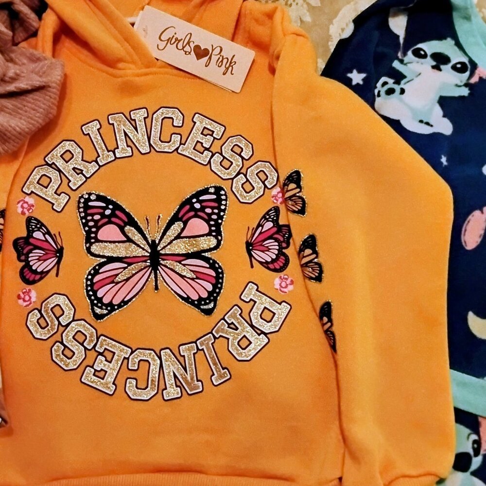 Lot of Girls Sizes 5 to 6 Fall Winter Clothes